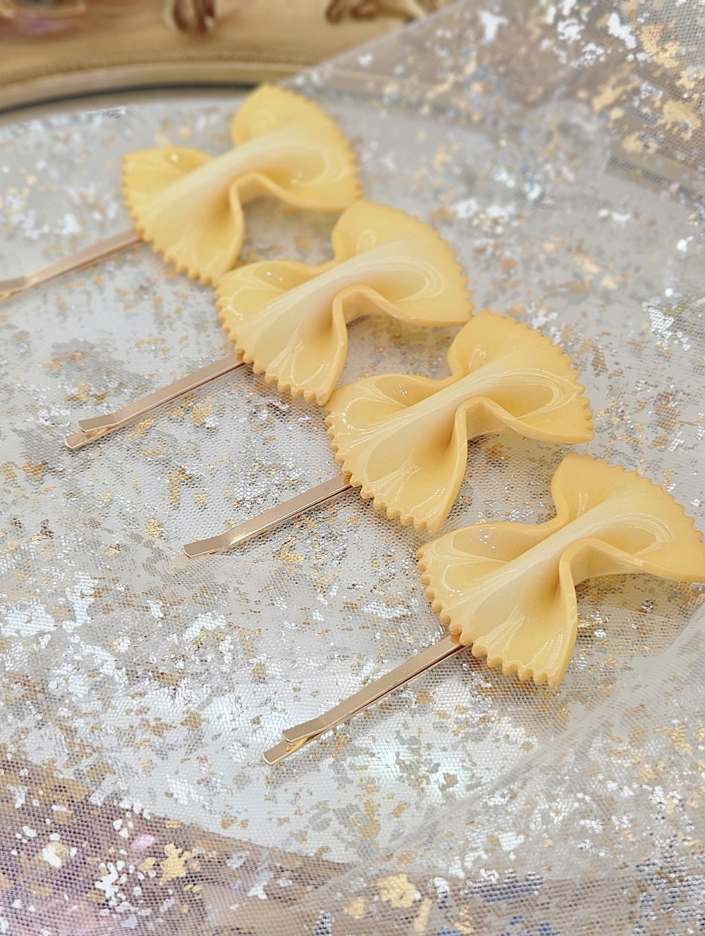 Chefanie Farfalle Barettes Hair Pins Pasta Resin Italian Novelty Food Trendy NEW